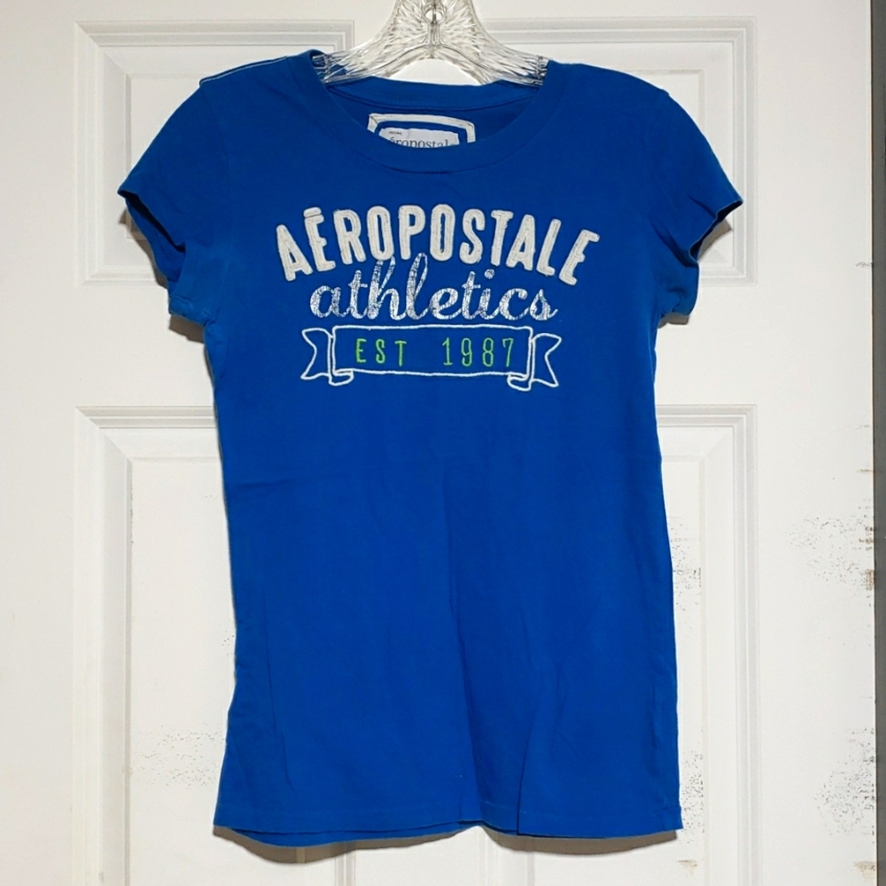 Aeropostale T-shirt womens M